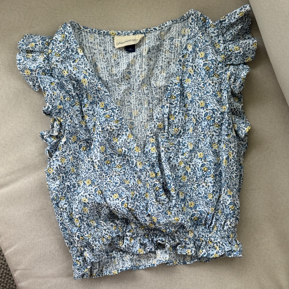 Universal Thread Blue and Yellow Floral Blouse